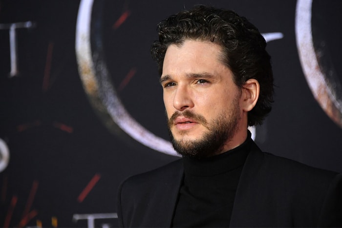 「Jon Snow」 哭了?捨不得《權力遊戲》的家人而流下男兒淚⋯⋯