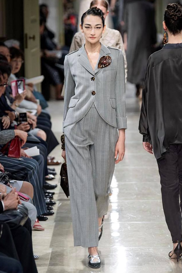 Japanese Model Ai Tominaga Giorgio Armani 2020 fashion show