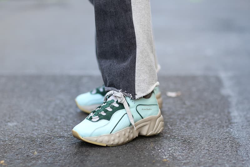 Acne-Studios-Sneakers Street Style