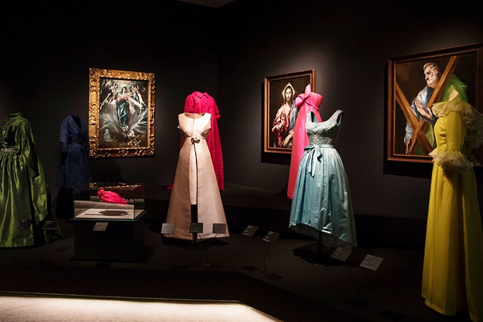 Balenciaga 創辦人靈感來源自畫作,《Balenciaga and Spanish Painting》展覽告訴你兩者如何相通!