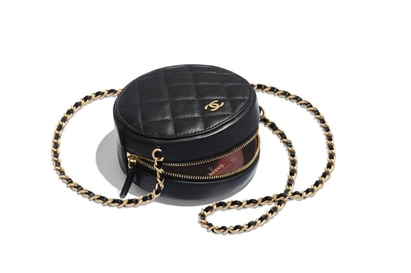 chanel clutch with chain Circular black