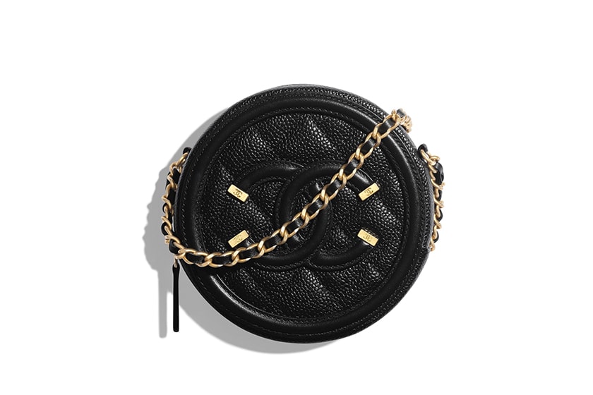 chanel clutch with chain Circular black
