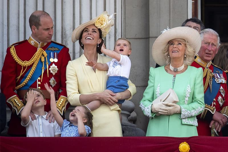 prince george bored pose and prince louis prince harry same outfit trooping the colour 2019