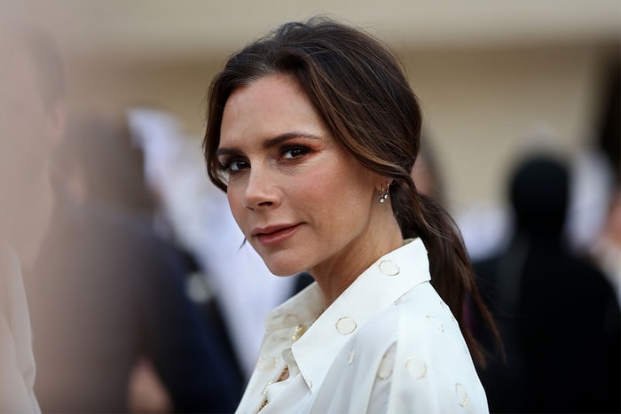 觸犯婚禮賓客第一禁忌？Victoria Beckham 的穿著引起爭議！