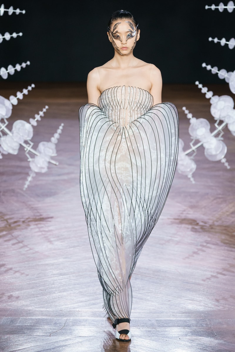 Iris van Herpen FALL 2019 COUTURE