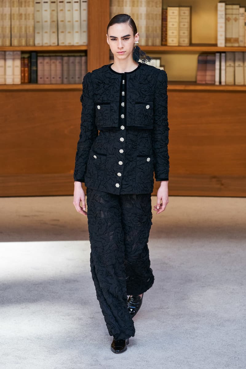 chanel haute couture 2019 virginie viard runway show paris