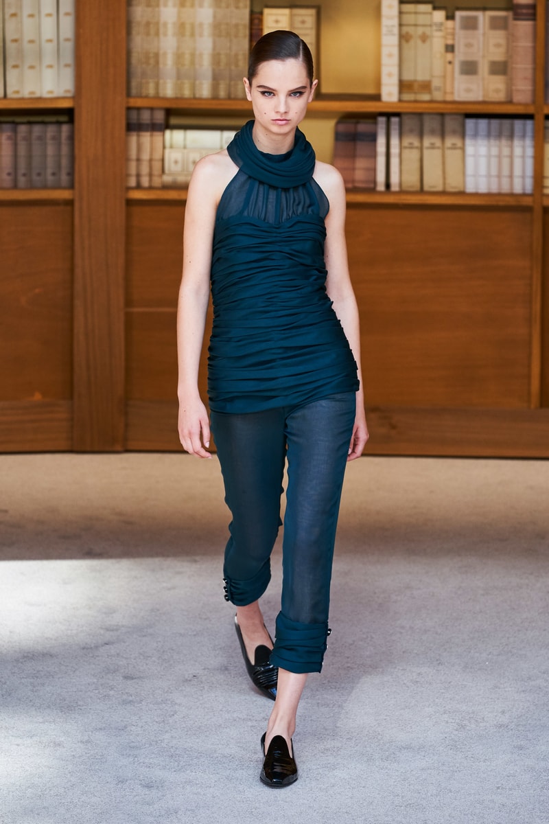 chanel haute couture 2019 virginie viard runway show paris