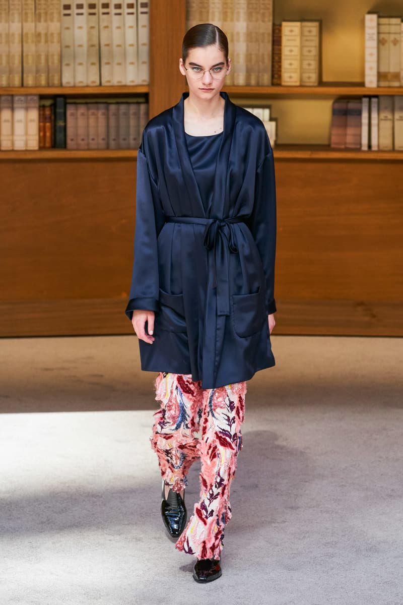 chanel haute couture 2019 virginie viard runway show paris