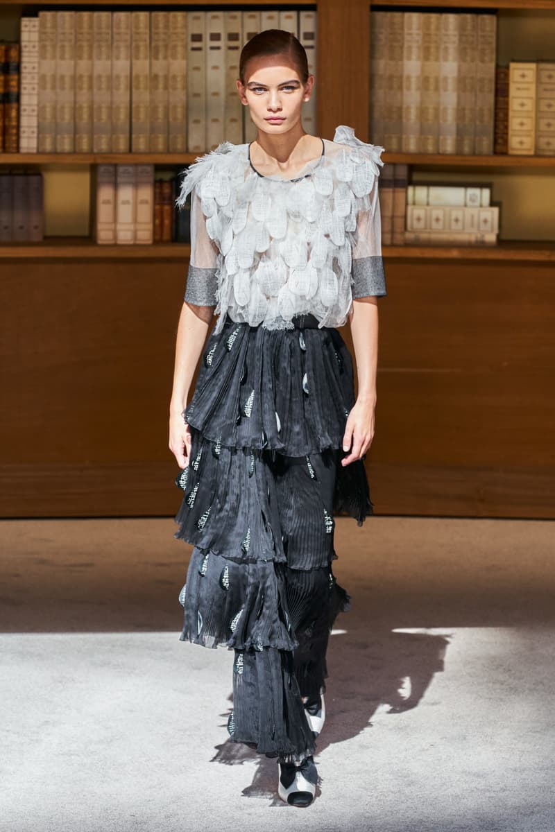 chanel haute couture 2019 virginie viard runway show paris