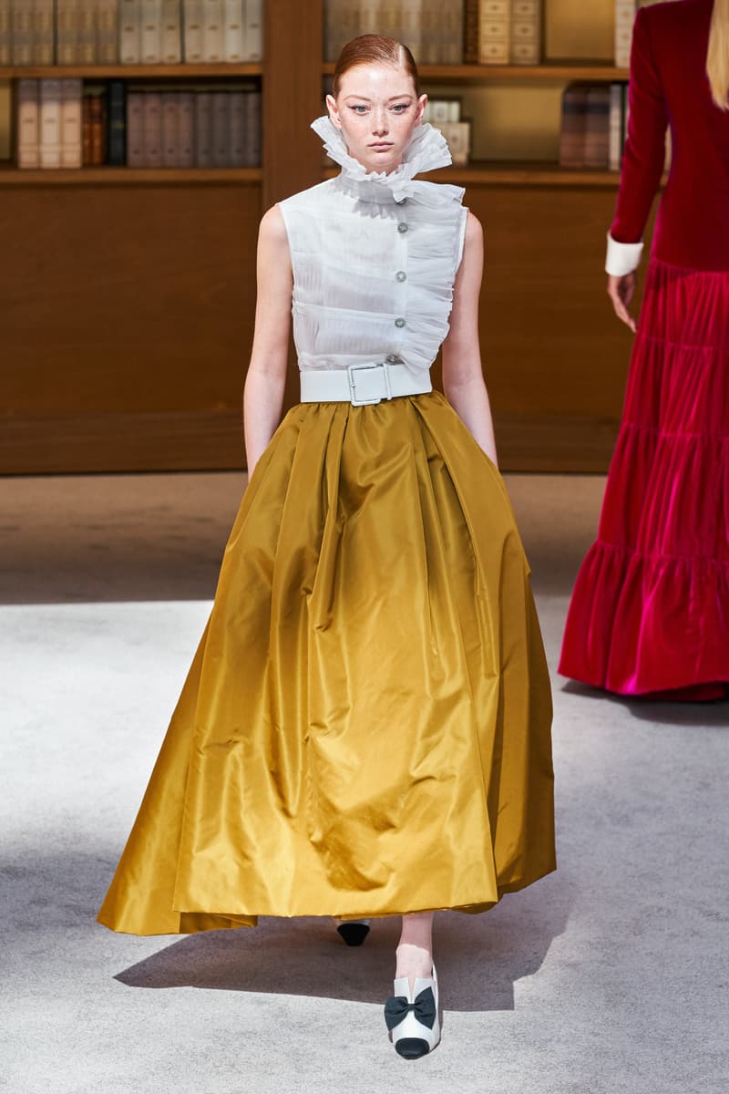 chanel haute couture 2019 virginie viard runway show paris