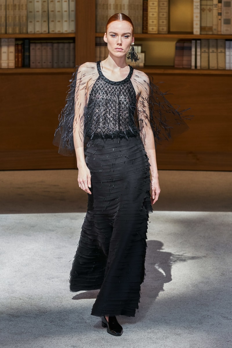 chanel haute couture 2019 virginie viard runway show paris