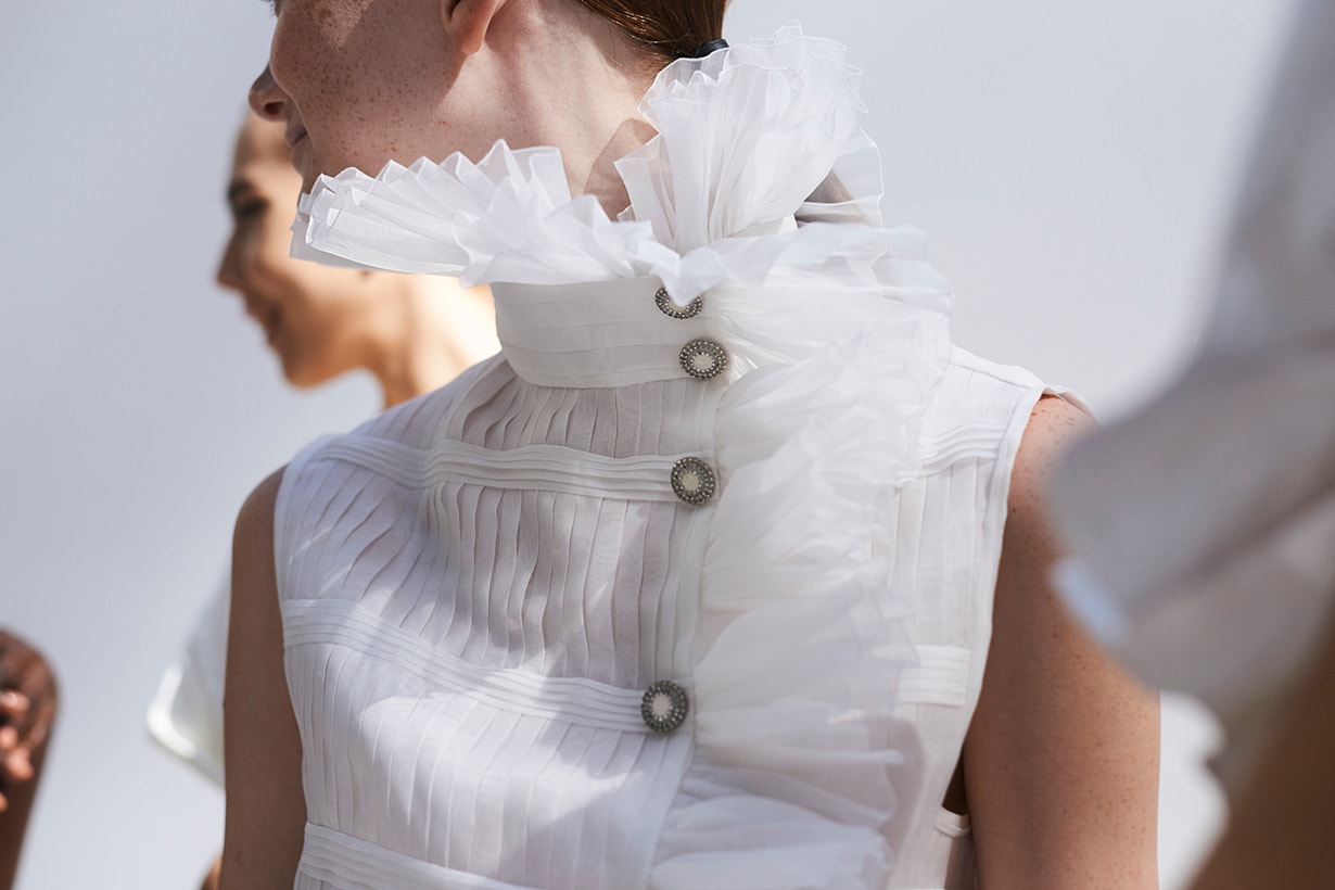 chanel-2019-fw-haute-couture-close-up