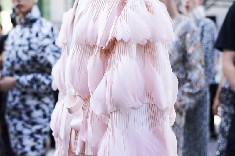 chanel-2019-fw-haute-couture-close-up