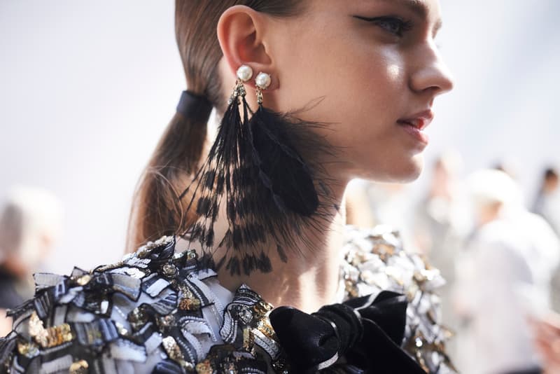 chanel-2019-fw-haute-couture-close-up