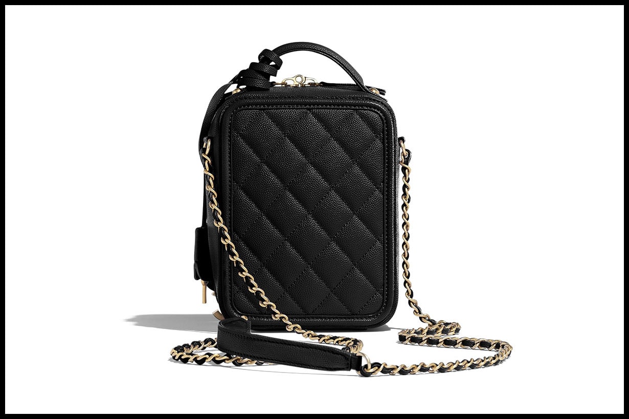 chanel vanity case