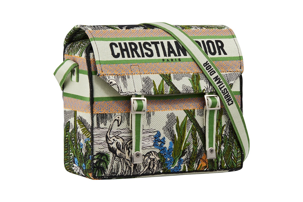 Diorcamp-bags-exclusive-products-for-Champs-Elysees-22