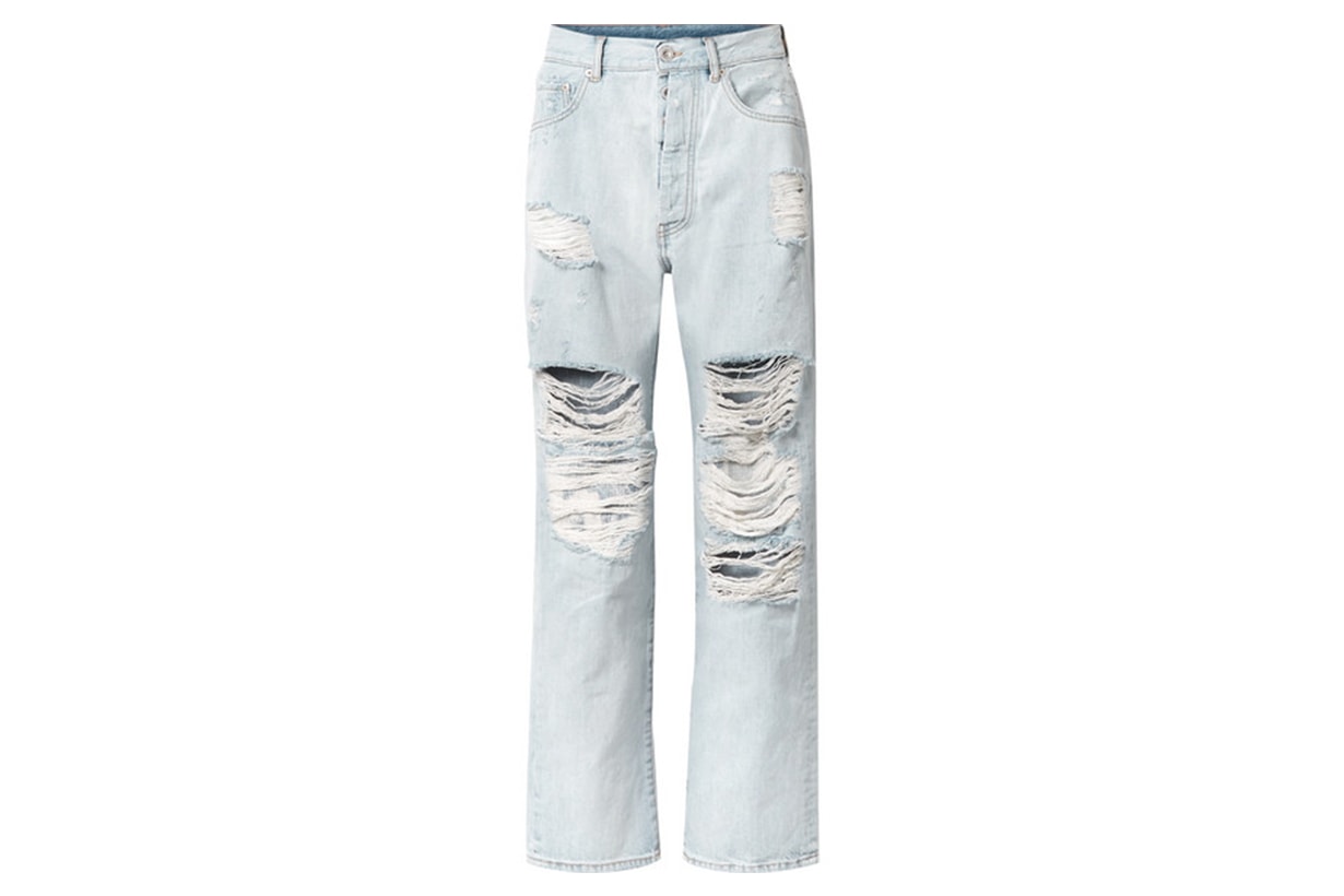 Distressed Boyfriend Jeans
