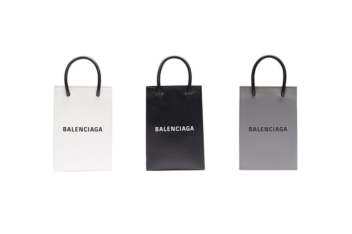 繼手機殼後:Balenciaga 推出這款極簡「手機袋」,迷你尺寸引起一陣轟動!