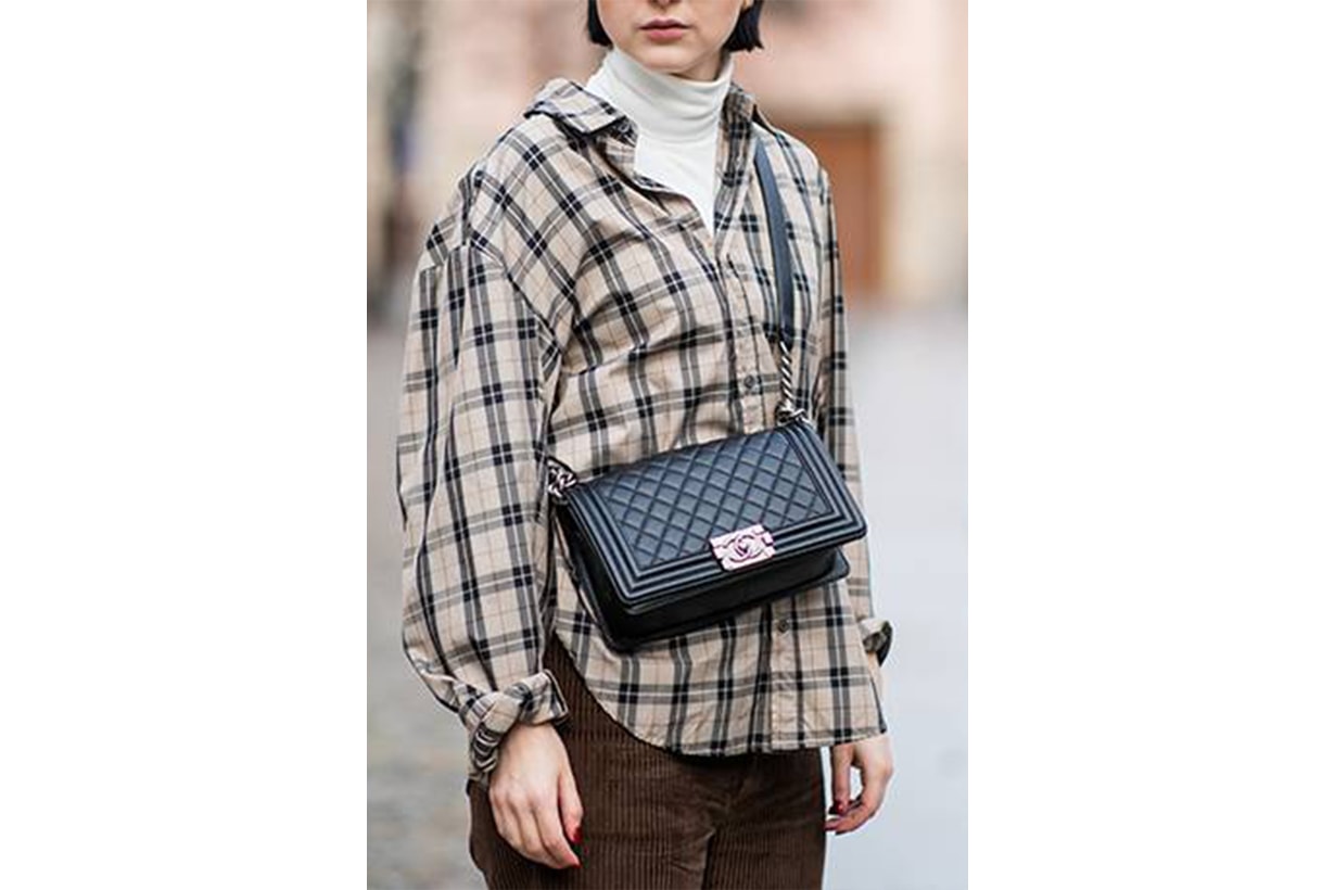 Chanel Flap Bag Street Style