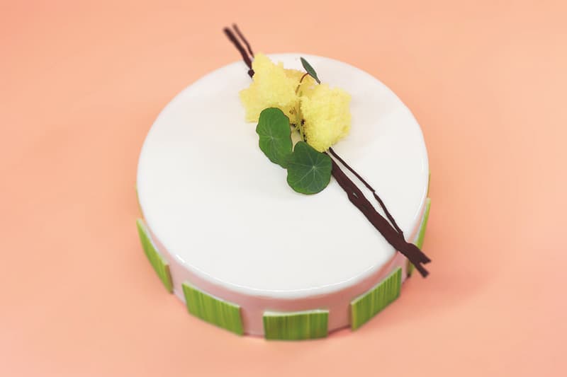 Meltly Place summer fruit cakes