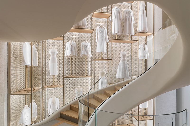 PACKSHOTS-DIOR-BOUTIQUE-CHAMPS-ELYSEES4