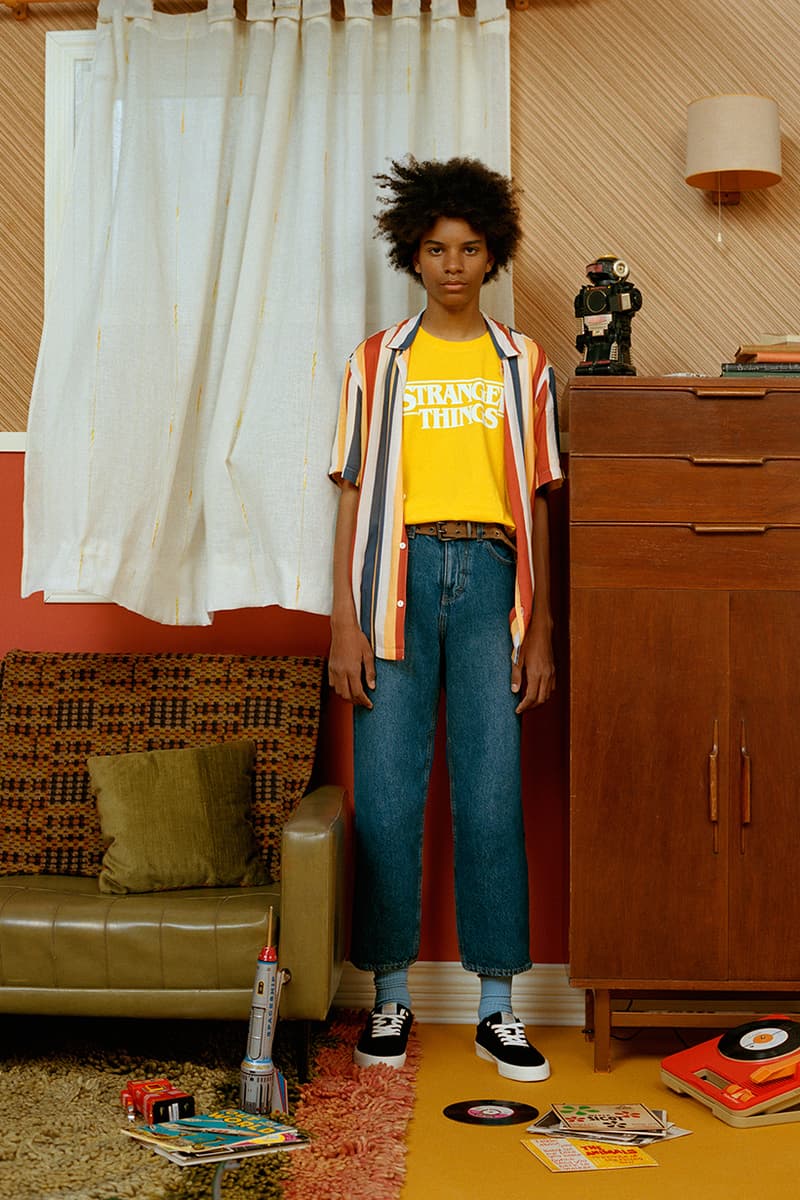 stranger things pull&bear tee shirt price taiwan buy