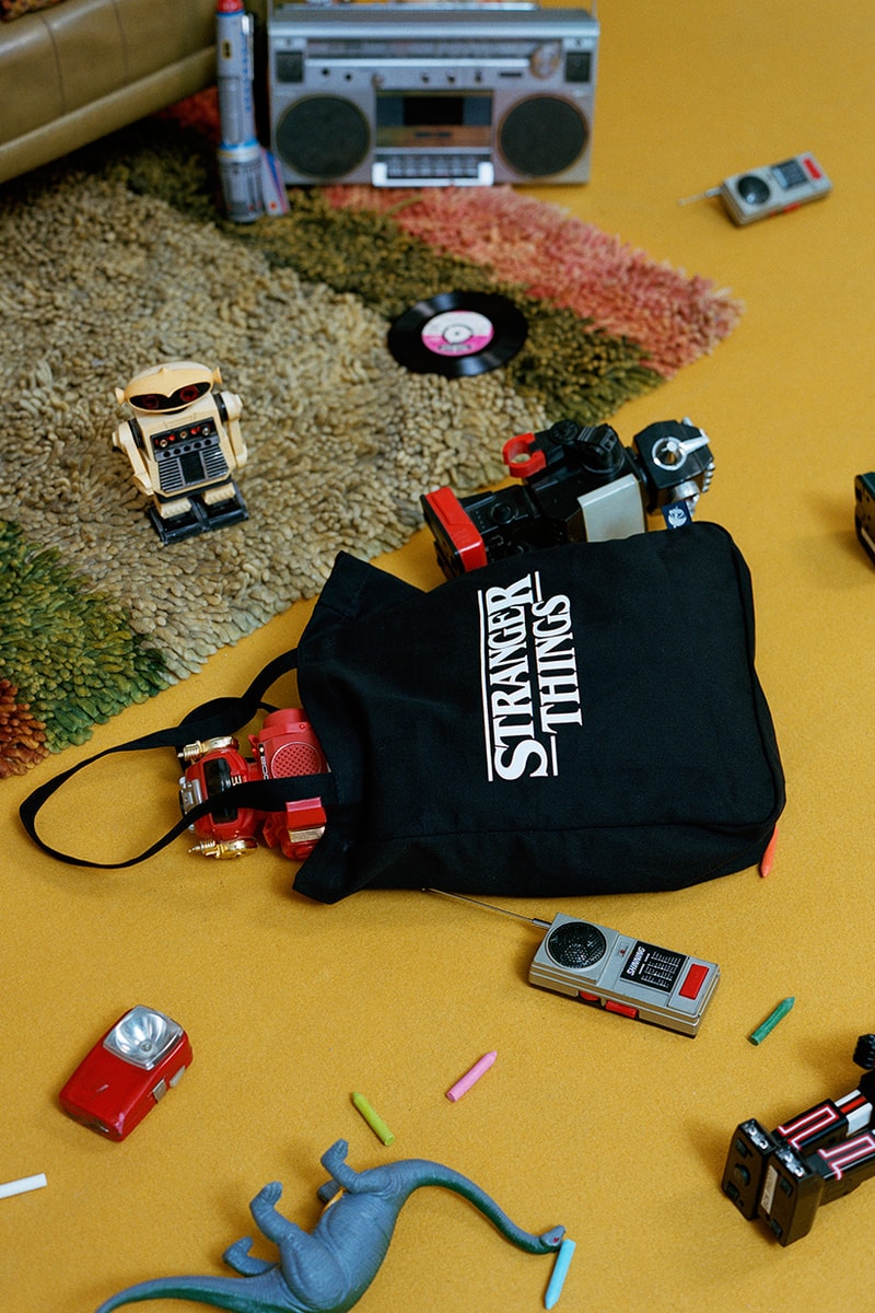 stranger things pull&bear tee shirt price taiwan buy