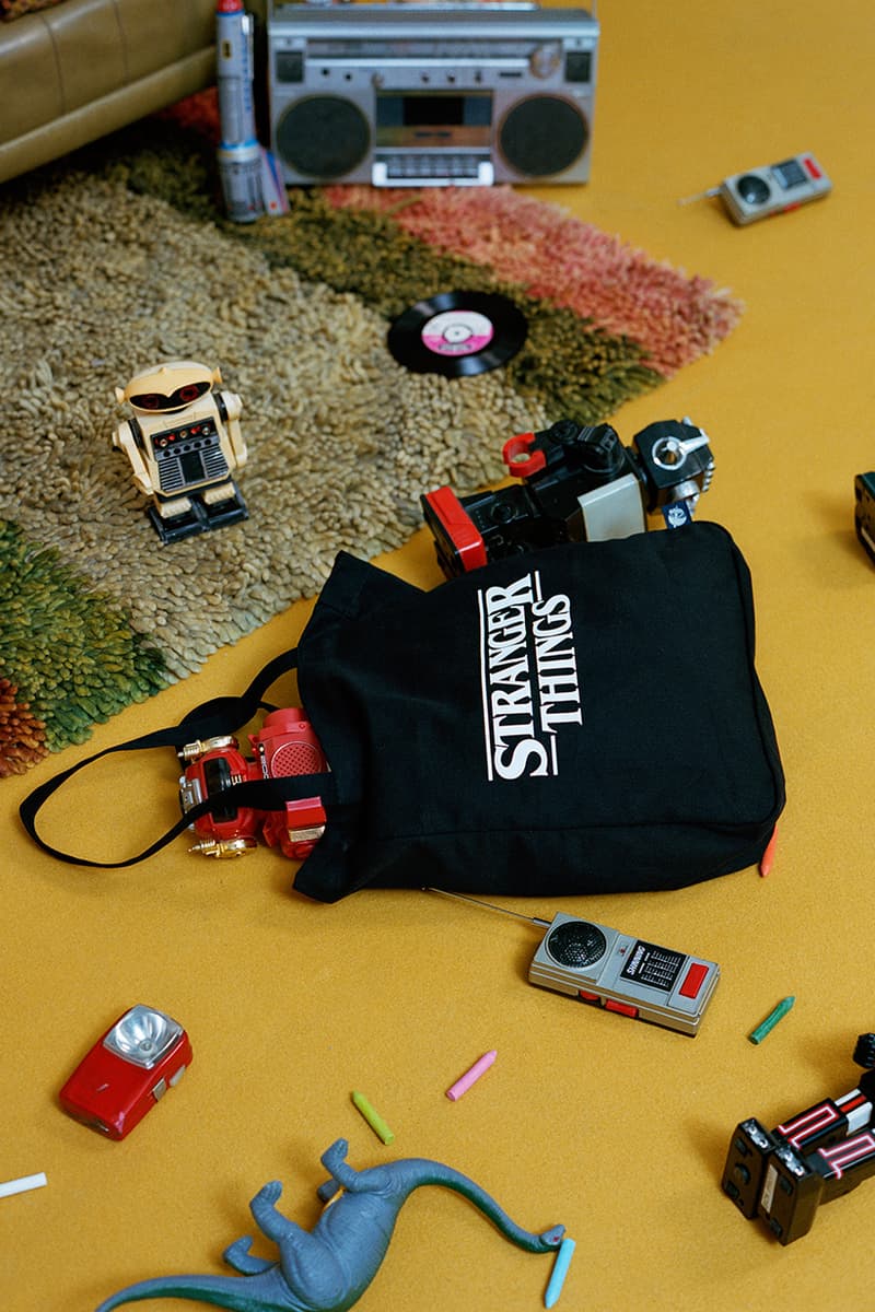 stranger things pull&bear tee shirt price taiwan buy