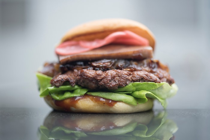 明天限定!Shake Shack x 大班樓聯乘超級限量麻辣漢堡包
