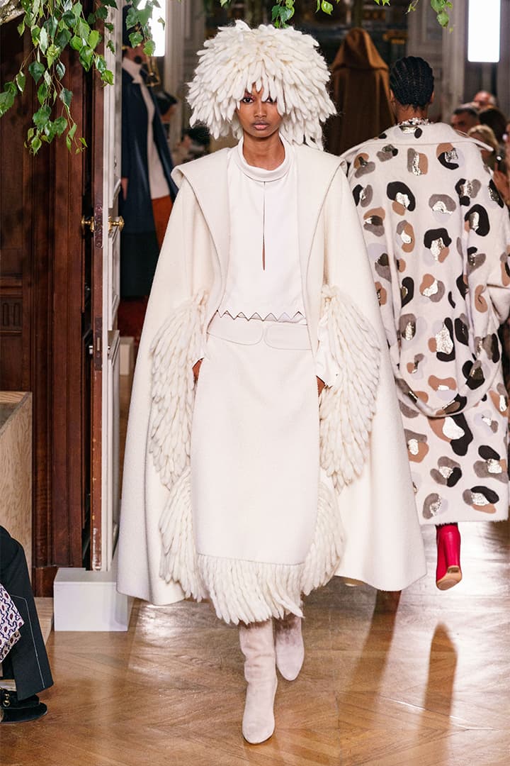 Valentino Fall 2019 Couture