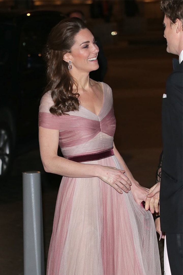 Kate Middleton Wore pink and purple Gucci gown to a Gala Dinner