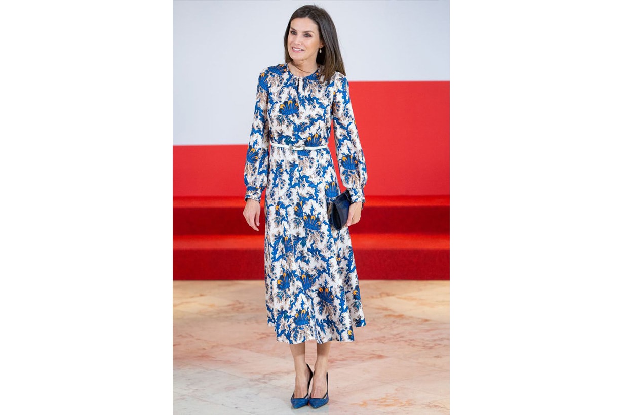 Queen Letizia Outfits Style