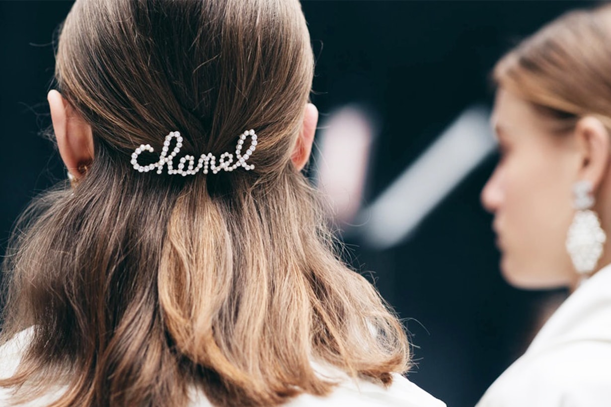 Chanel FW19 Fall Winter 2019 Hair Accessory Metal Glass Pearls Strass Silk Camellias Hair Ribbon hair clip Sam McKnight hairstyles trend
