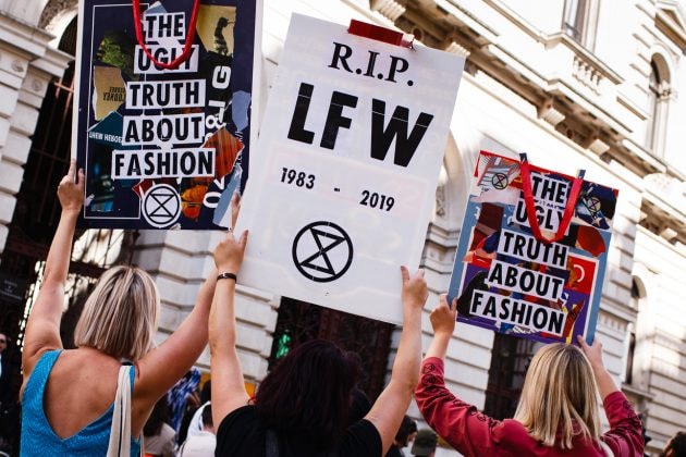 london fashion week lfw Extinction Rebellion protest funeral