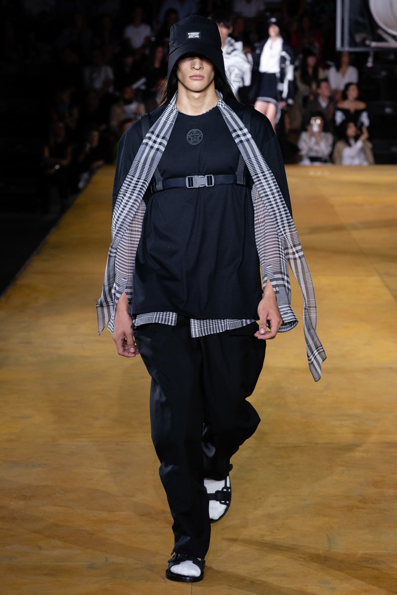 burberry spring 2020 ready to wear London fashion week