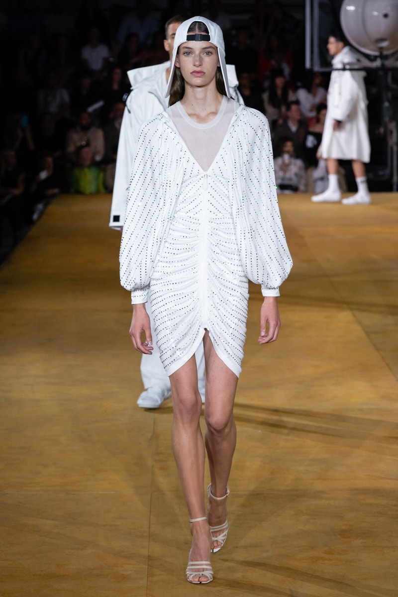 burberry spring 2020 ready to wear London fashion week