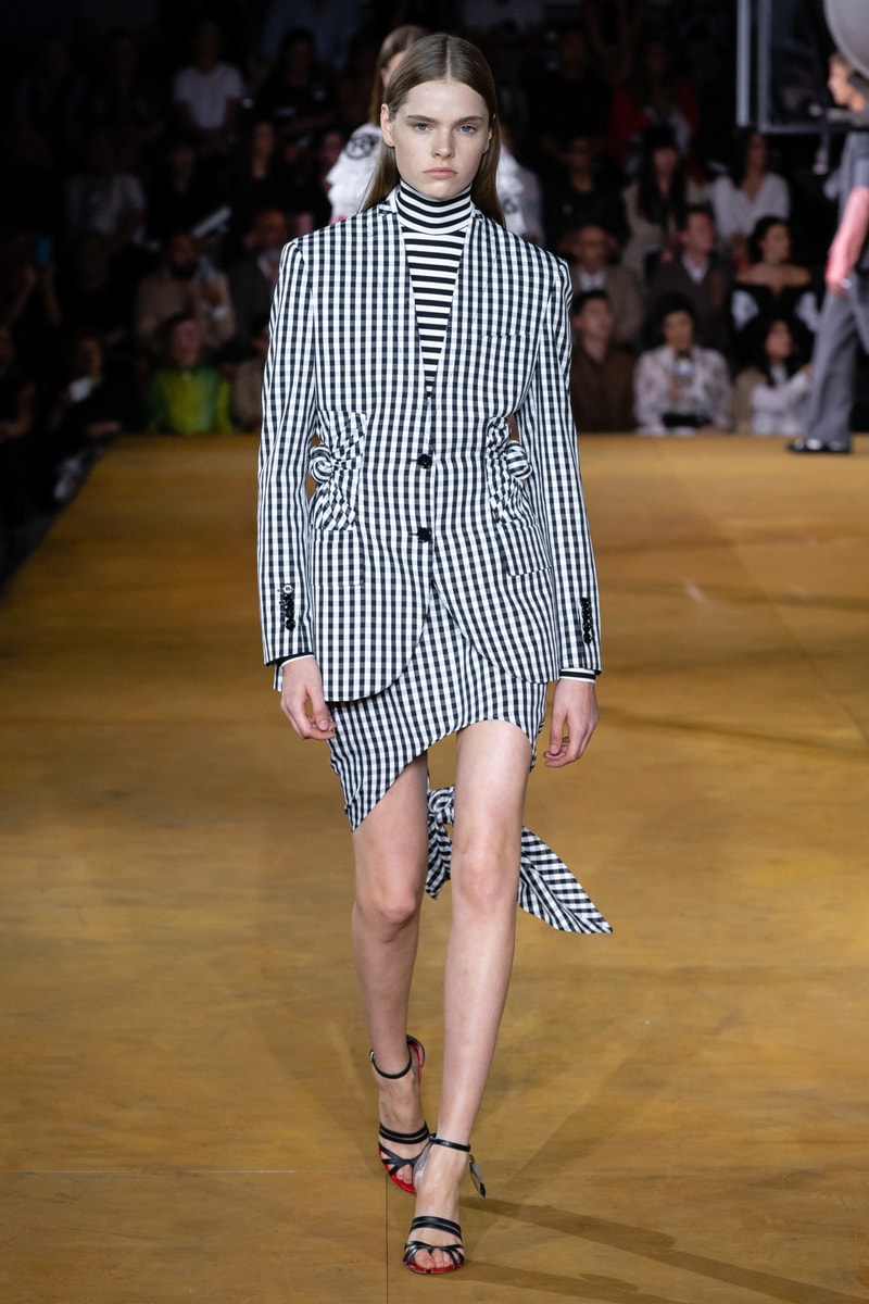 burberry spring 2020 ready to wear London fashion week