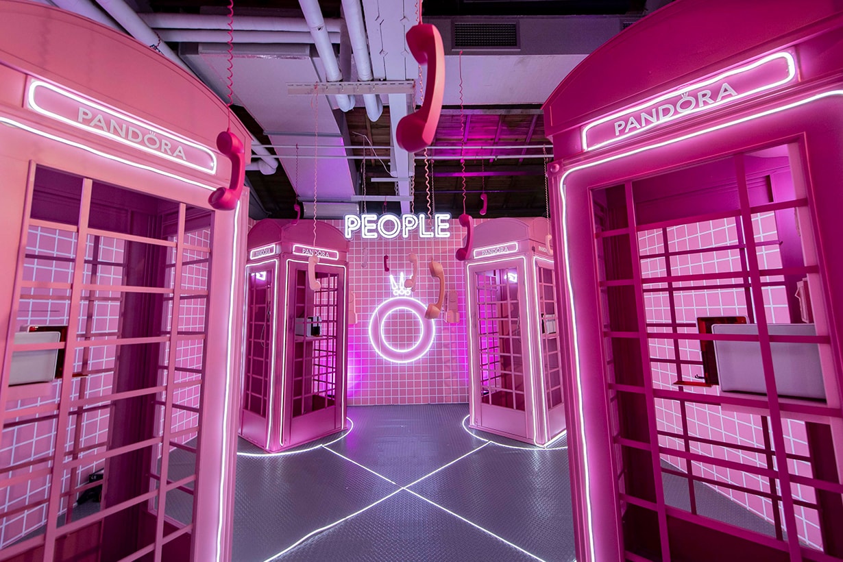 Pandora What Do You Love Pink exhibition in Taipei