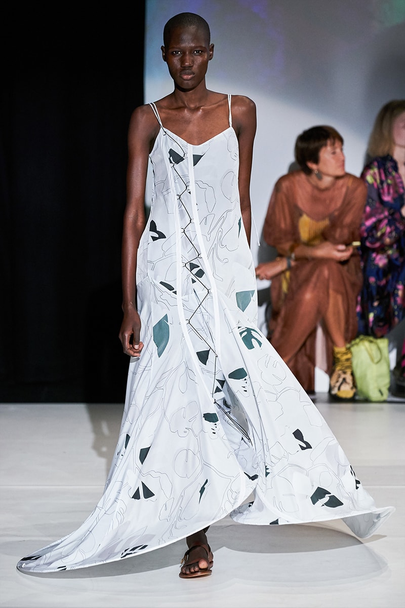 Hussein Chalayan SPRING 2020 READY-TO-WEAR Post-Colonial Body