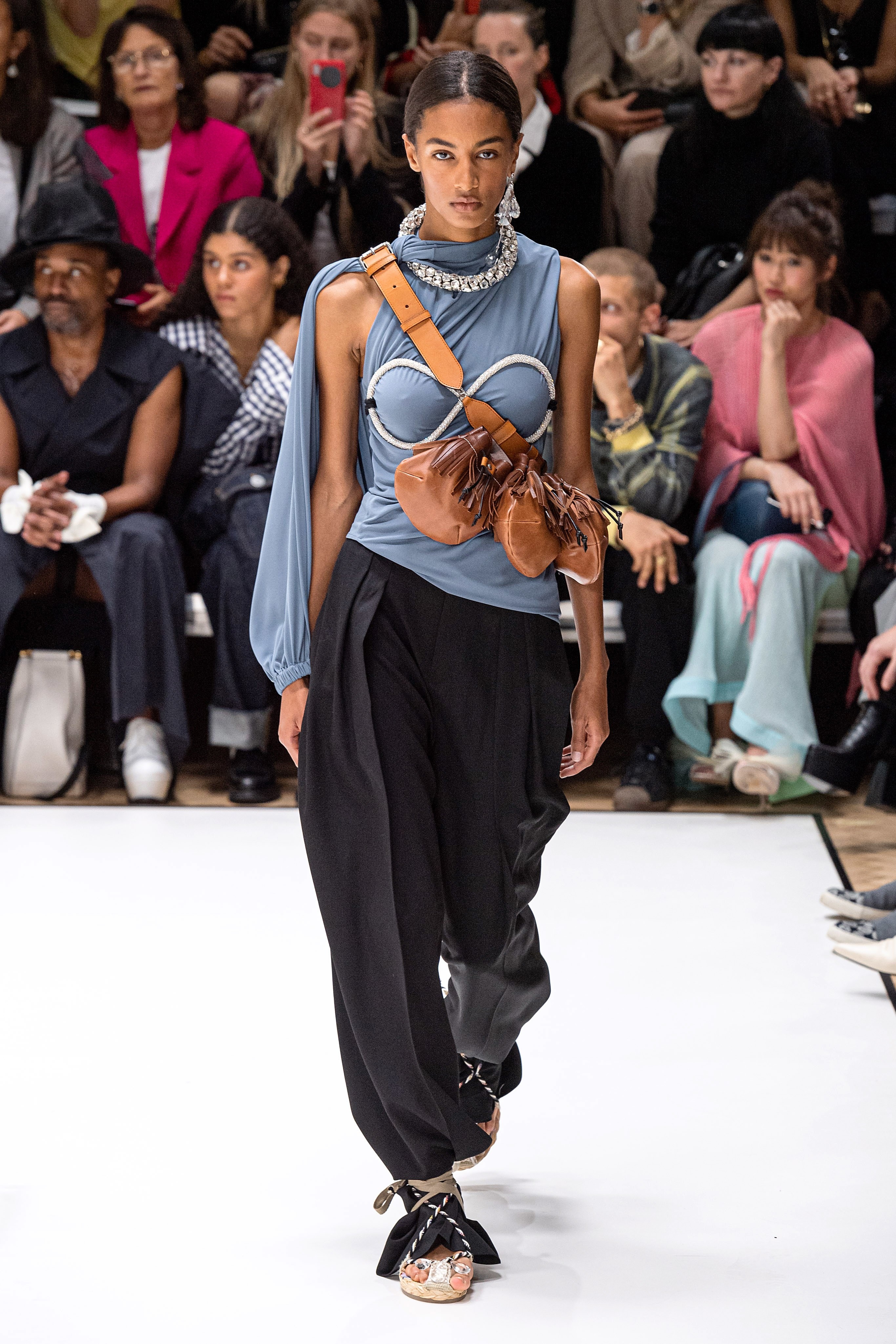 jw anderson lfw ss20 details runway