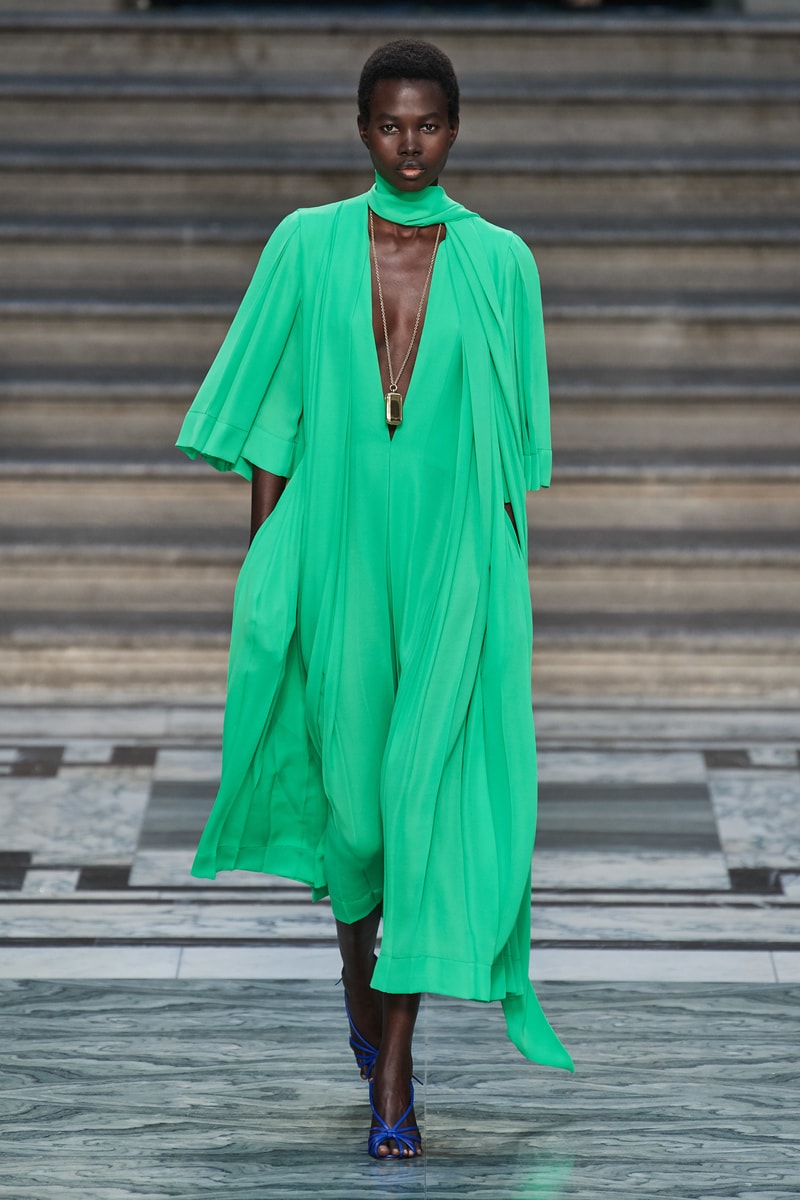 victoria beckham ss20 london fashion week lfw runway