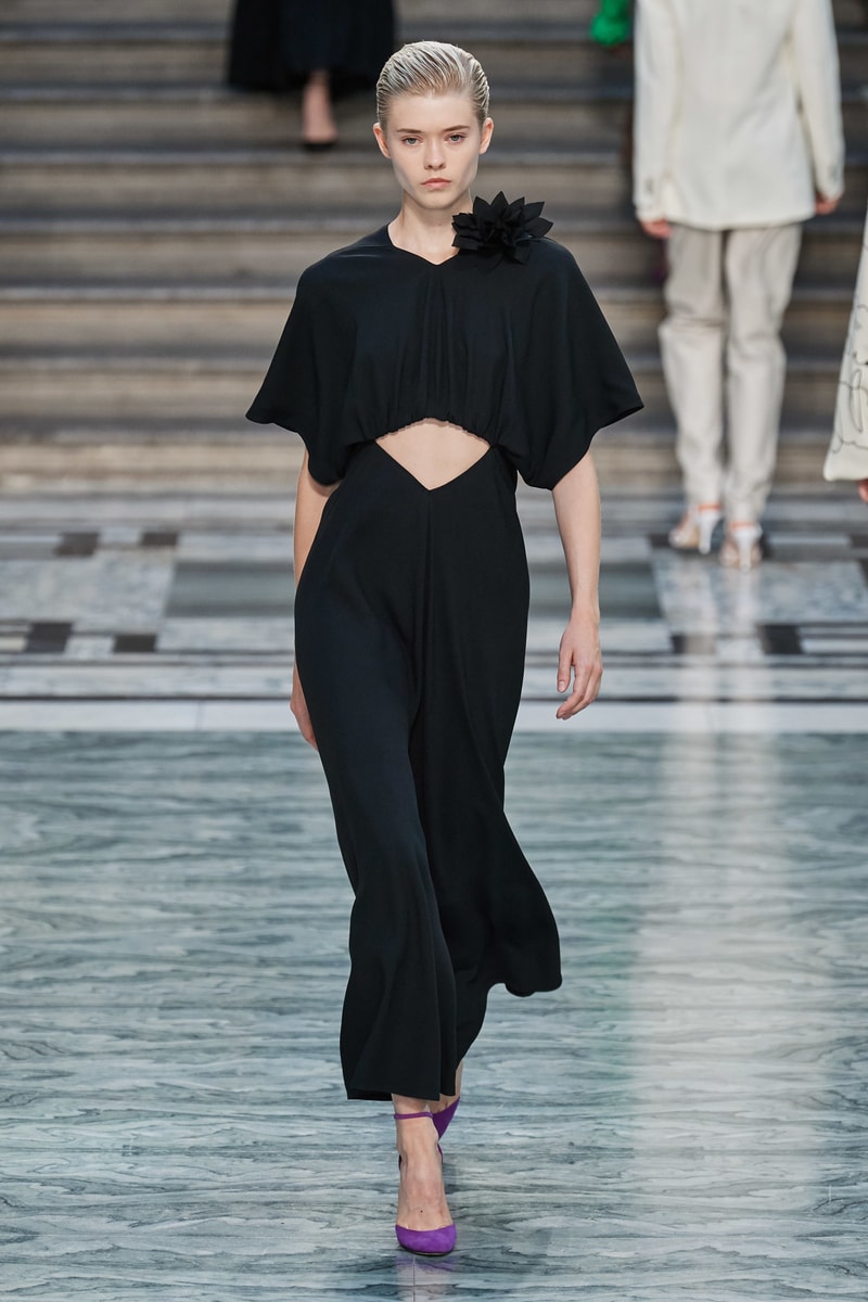 victoria beckham ss20 london fashion week lfw runway