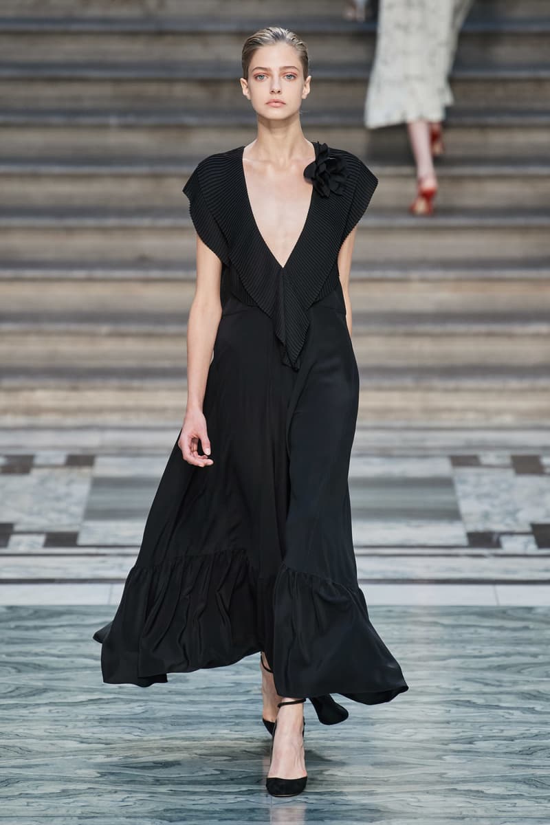 victoria beckham ss20 london fashion week lfw runway