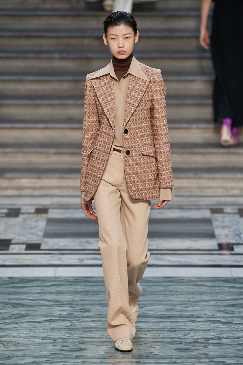 victoria beckham ss20 london fashion week lfw runway