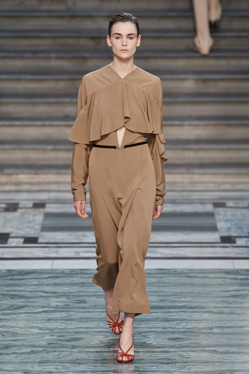 victoria beckham ss20 london fashion week lfw runway