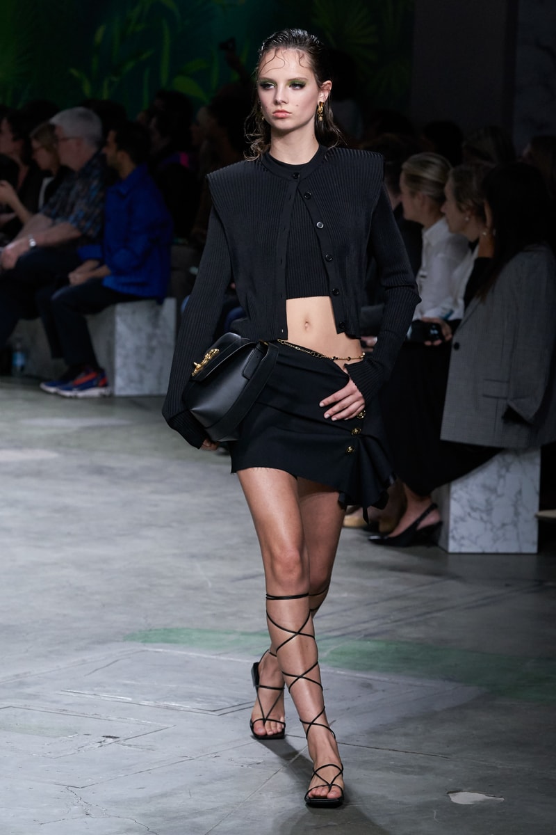 versace mfw jennifer lopez jungle sexy dress 2020 ss throwback