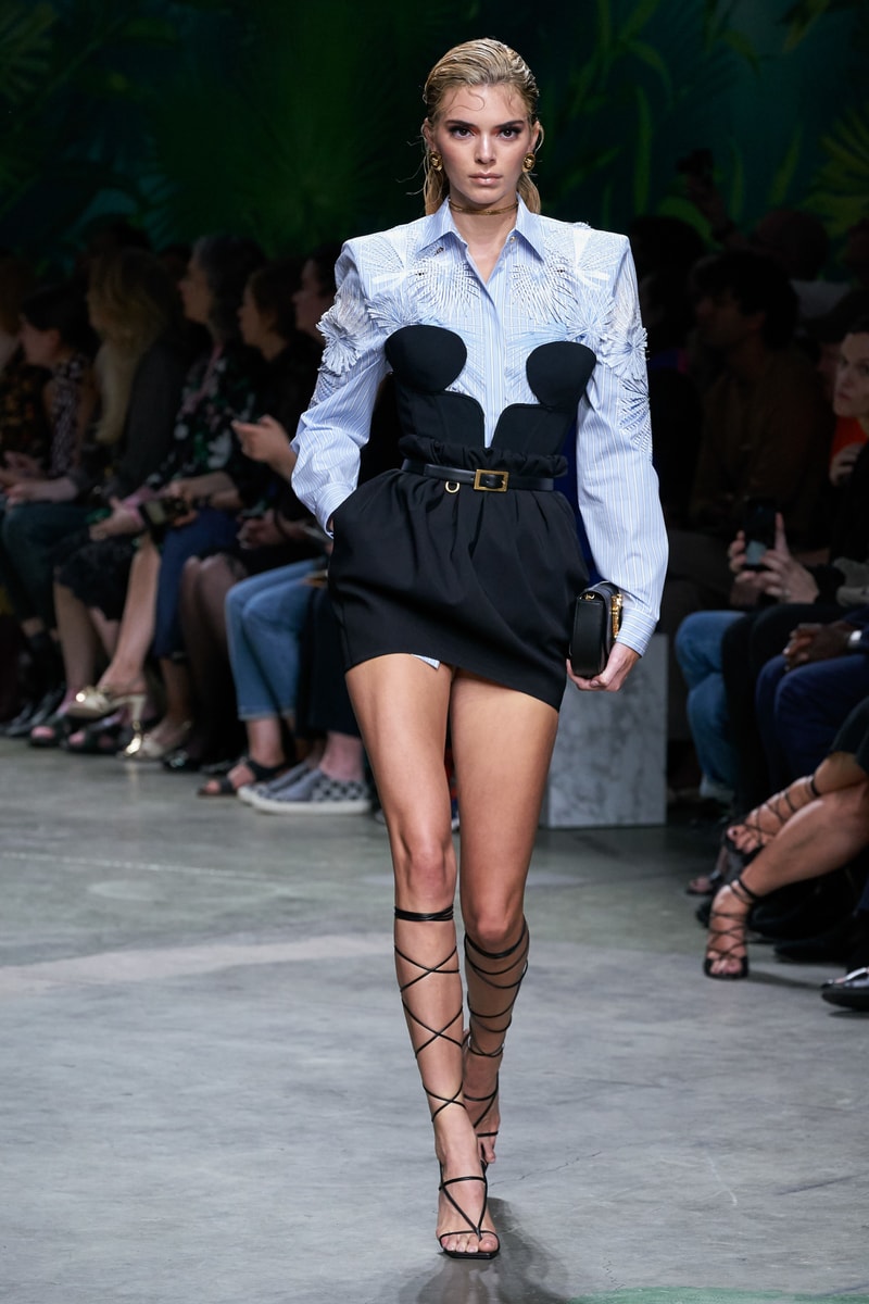 versace mfw jennifer lopez jungle sexy dress 2020 ss throwback