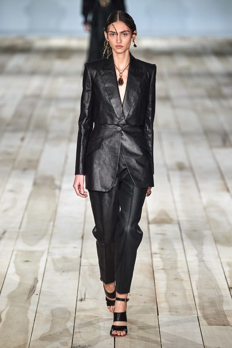 Alexander mcqueen spring 2020 ready to wear