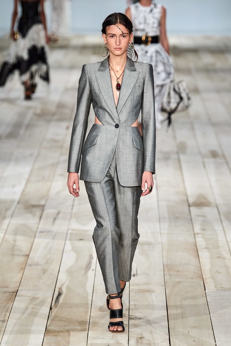 Alexander mcqueen spring 2020 ready to wear