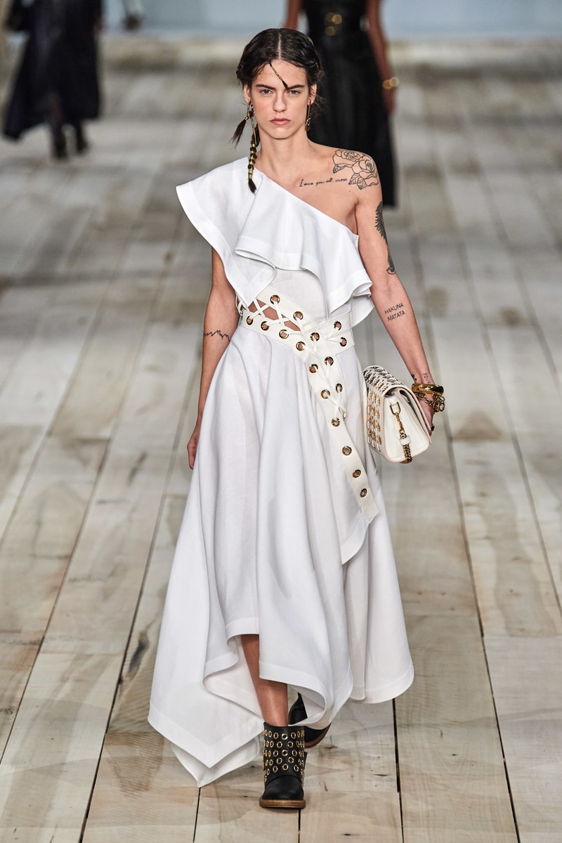 Alexander mcqueen spring 2020 ready to wear